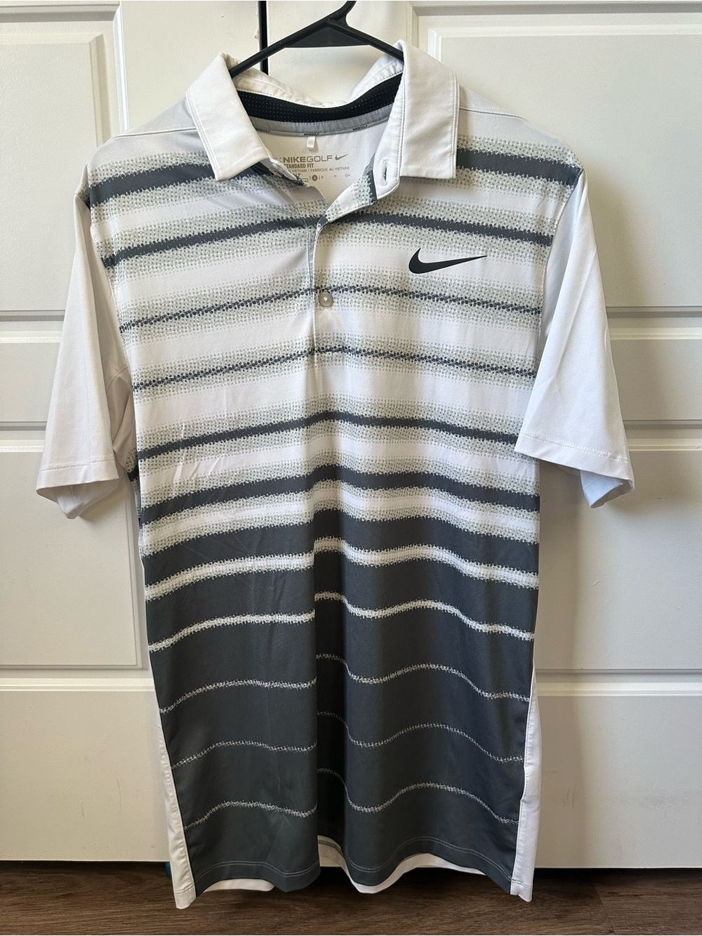 Nike Men’s White & Gray Striped Golf Polo